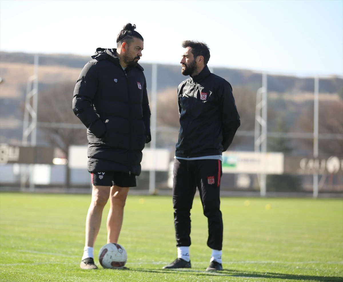 EMS Yapı Sivasspor, RAMS Başakşehir maçı için hazırlıklarını sürdürdü
