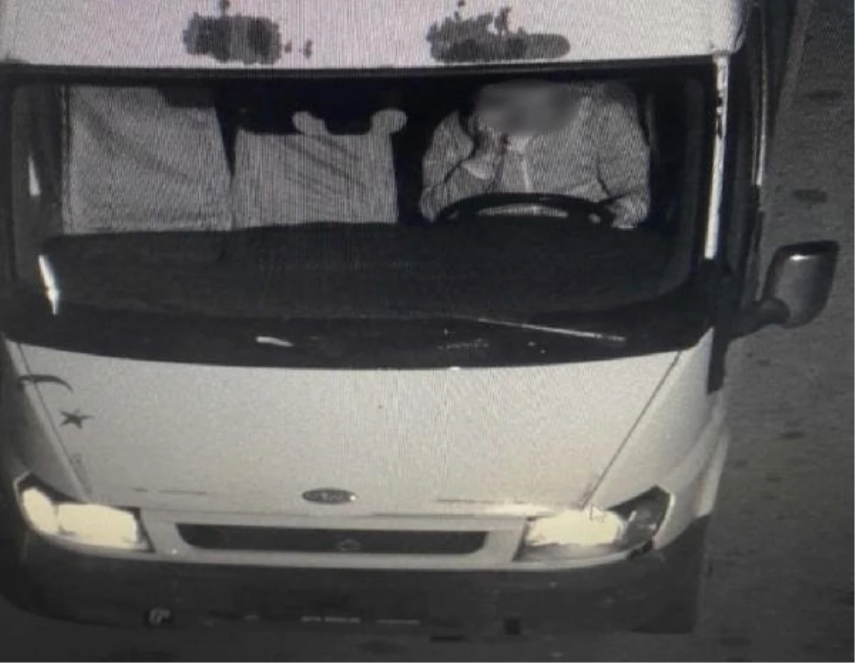 Zonguldak\'ta çalınan minibüs Samsun\'da parçalanmış halde bulundu