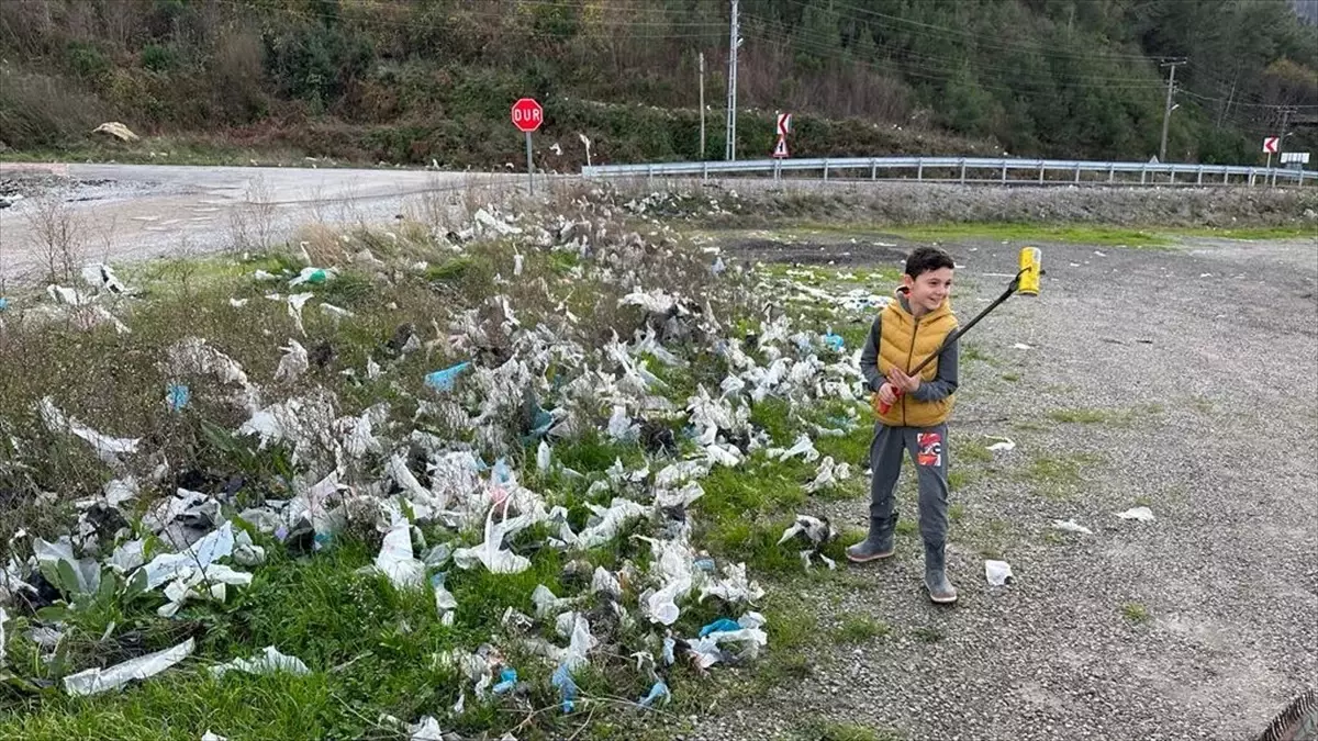 Kastamonu Abana\'da Doğaseverler Çevre Temizliği Yaptı