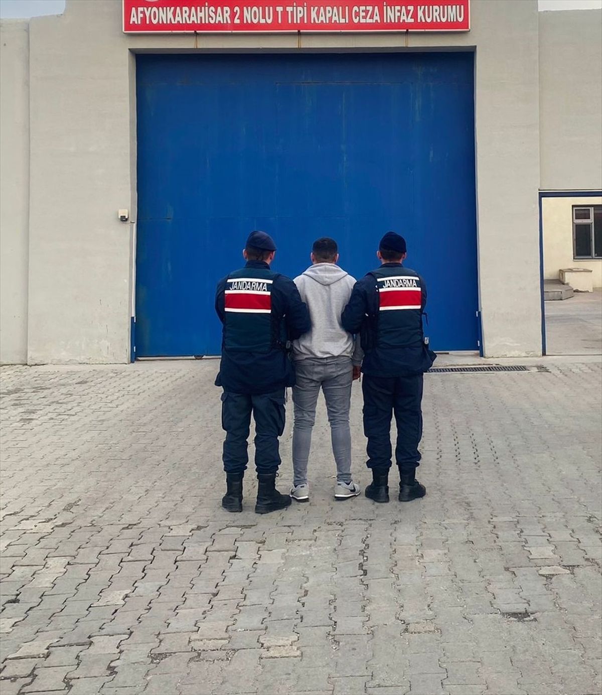Afyonkarahisar\'da firari hükümlü yakalandı