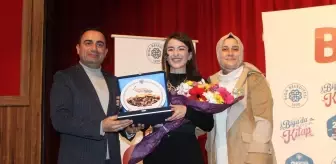 Eğitimci Yazar Saniye Bencik Kangal Biga'da Konferans Verdi