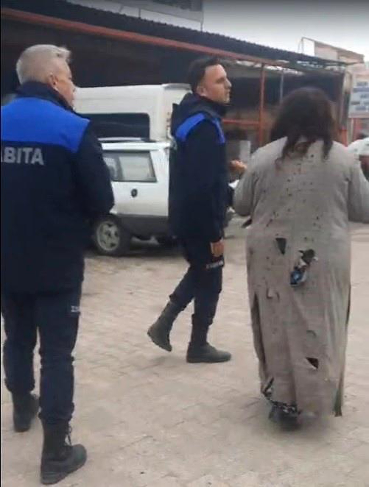 Bilecik\'te rahatsız edici para toplayan şahıs yakalandı