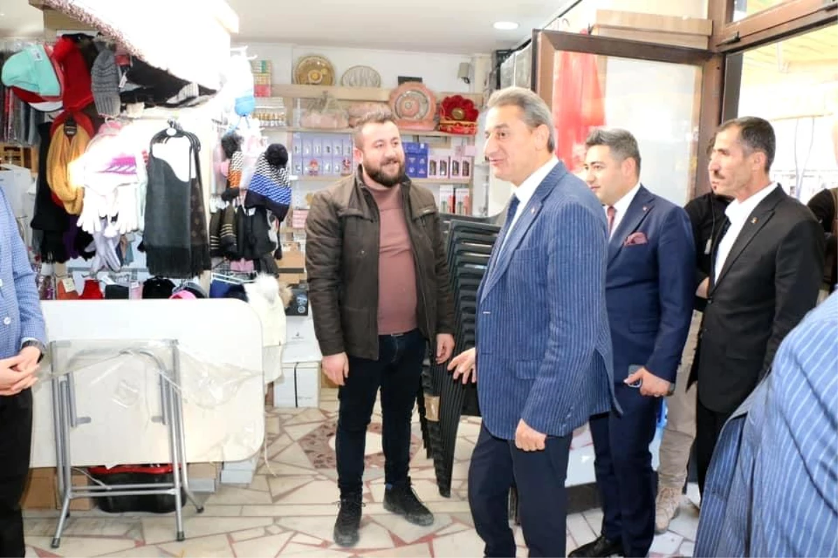 Bitlis Valisi Hizan ilçesinde ziyaretlerde bulundu