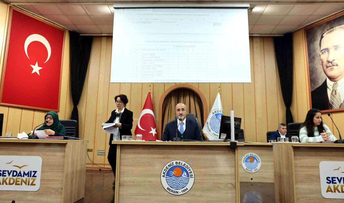 Mersin\'de tarihi okulun yenilenmesi için protokol imzalanacak
