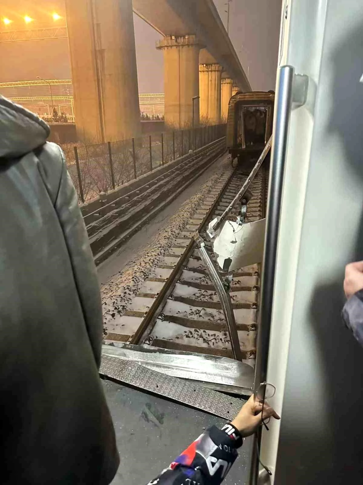 Çin\'de tren kazası: 102 kişi yaralandı