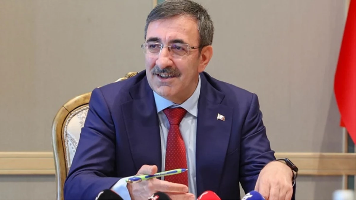 Cumhurbaşkanı Yardımcısı Cevdet Yılmaz\'dan asgari ücret açıklaması