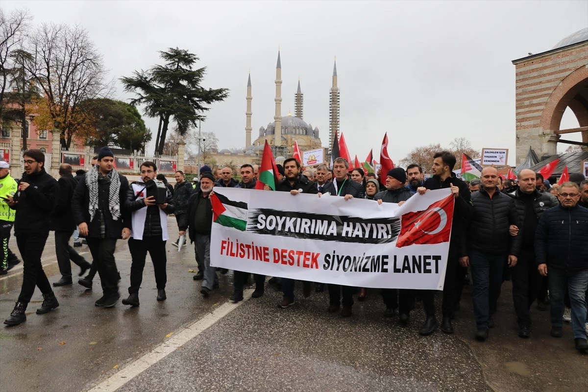 Edirne\'de Özgür Filistin Yürüyüşü düzenlendi