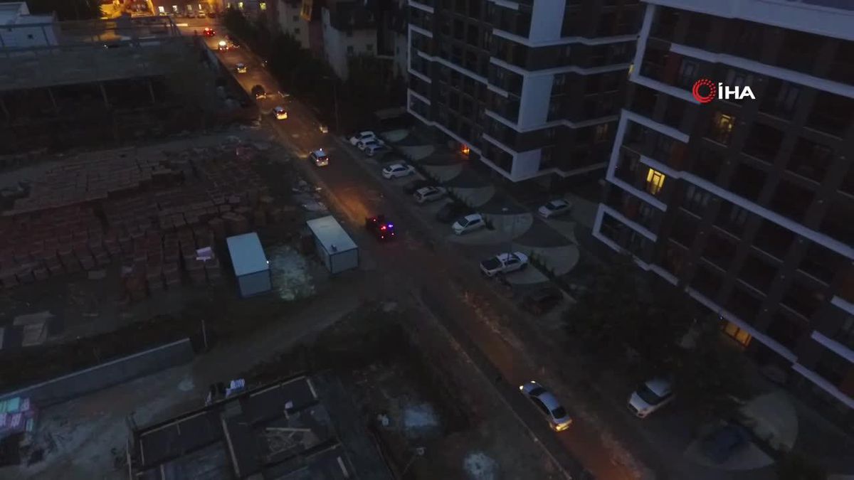Edirne\'de uyuşturucu operasyonunda zehir tacirleri kıskıvrak yakalandı