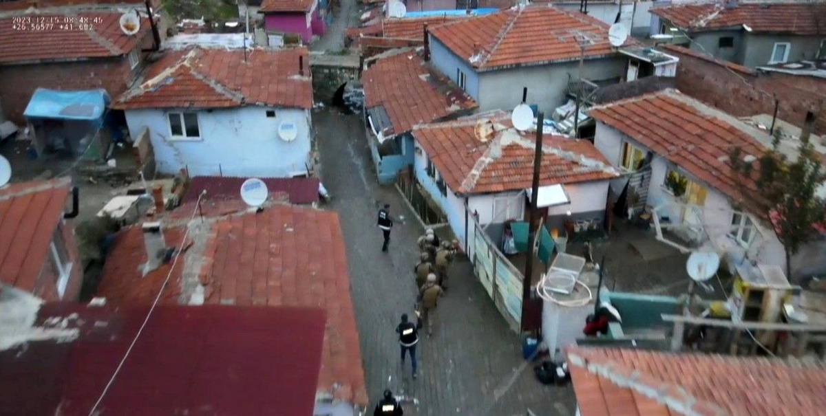 Edirne\'de uyuşturucu operasyonunda 16 kişi gözaltına alındı