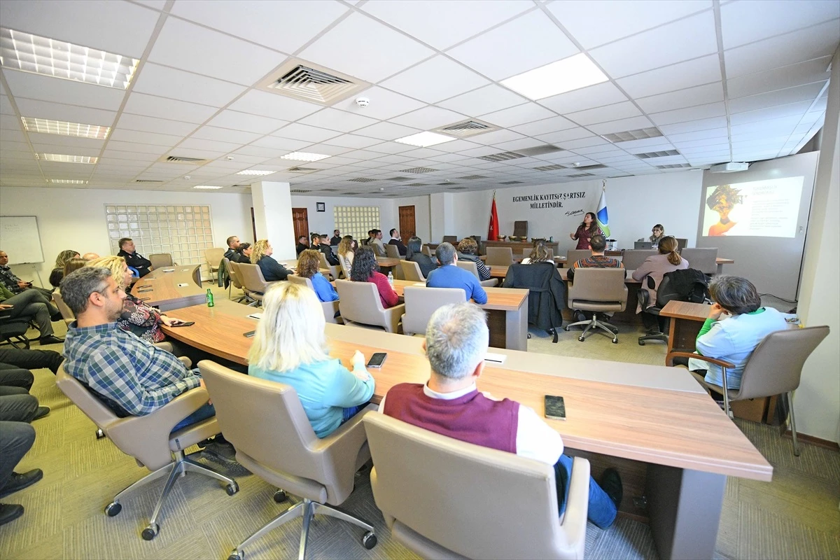 Fethiye Belediyesi Personeline Tükenmişlik Sendromu Semineri Verildi
