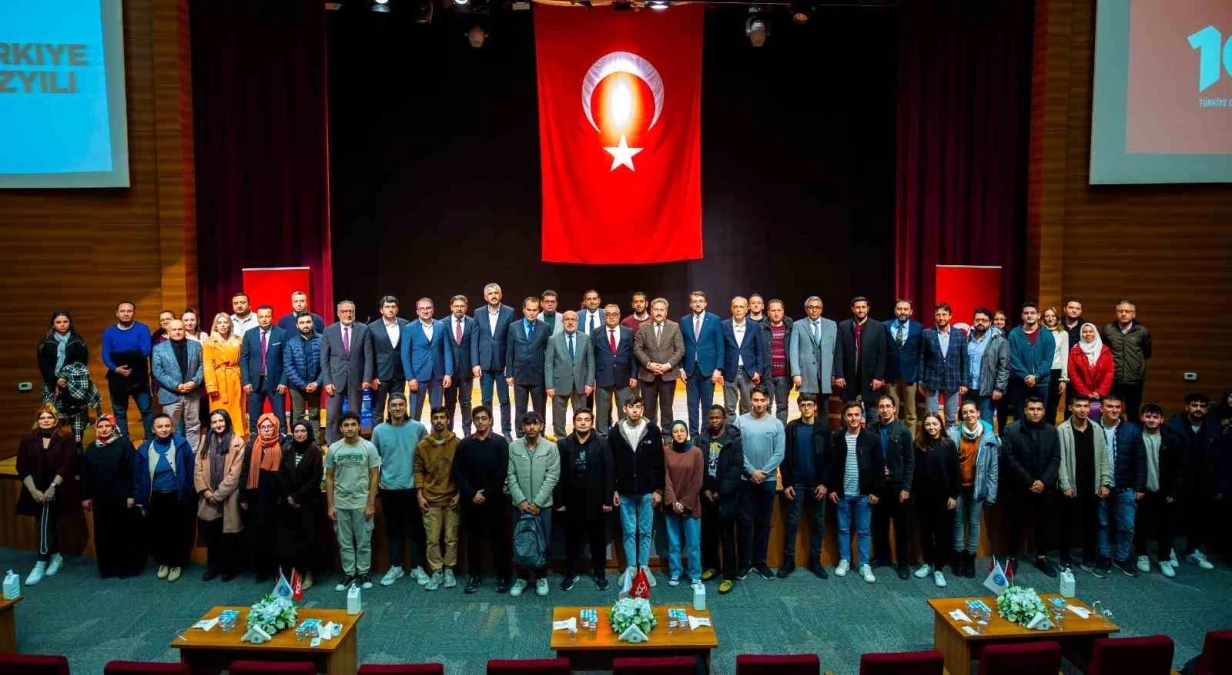 Kayseri Üniversitesi\'nde Dönem Dersi Etkinliği Düzenlendi