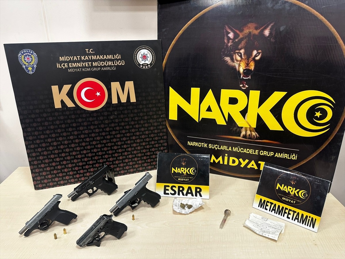 Midyat\'ta uyuşturucu ve silah operasyonu: 4 gözaltı