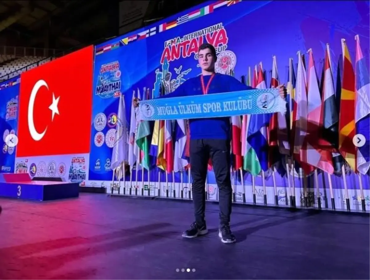 Muaythai Avrupa Kupası\'nda Sergen Donka ikinci oldu