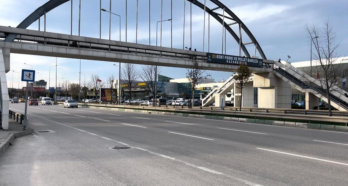 Bursa\'da Sürücü Sopayla Darp Edildi