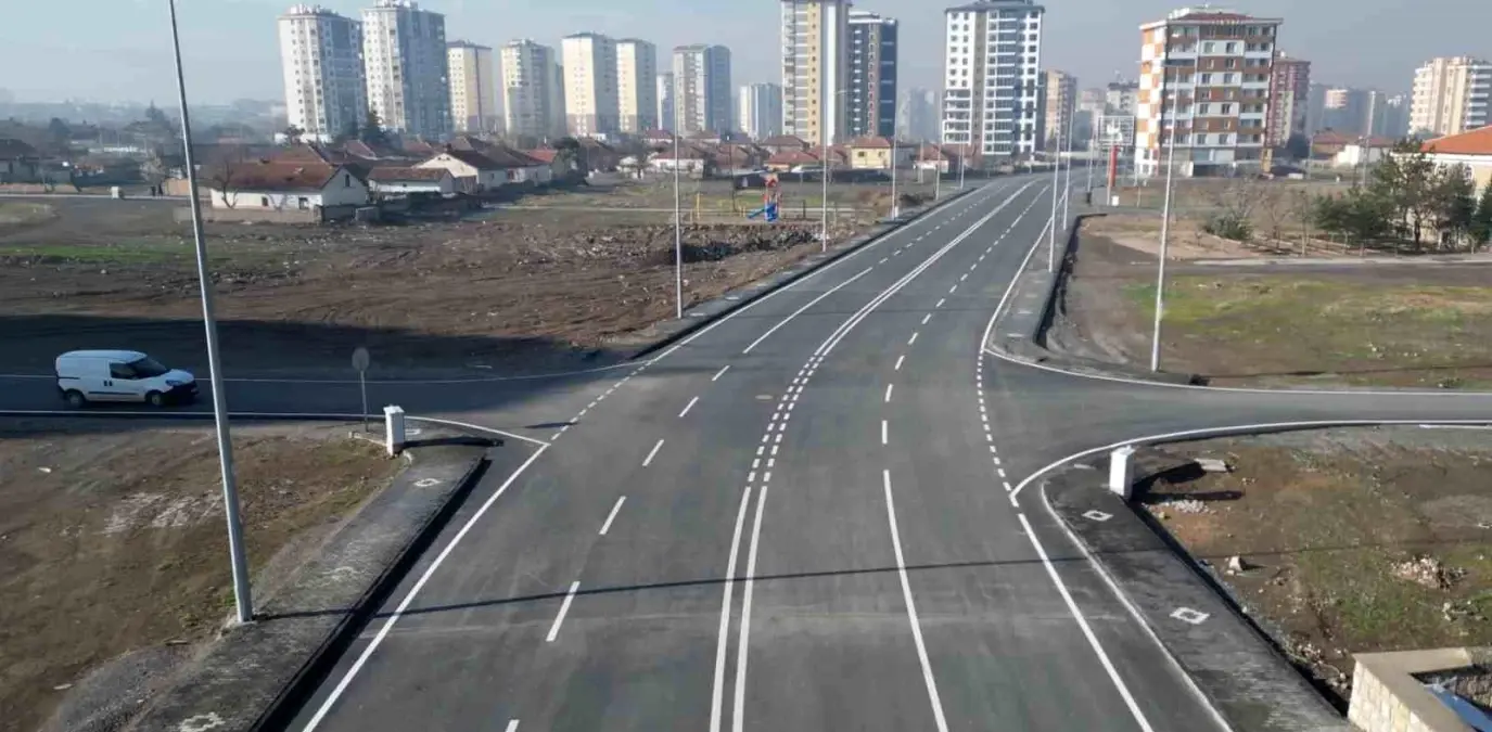 Melikgazi Belediyesi Şükran Caddesi\'ni ulaşıma açtı