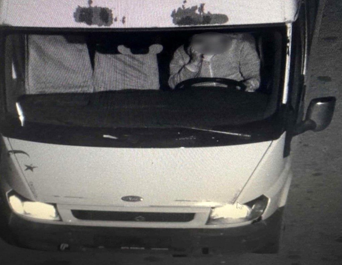 Zonguldak\'tan çaldıkları minibüsü Samsun\'da parçaladılar: 3 tutuklu