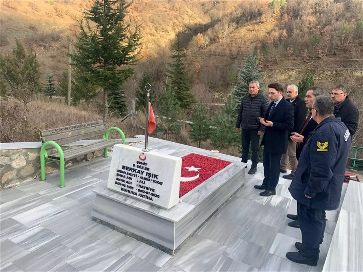 Almus Kaymakamı Çömen, köy ziyaretlerini sürdürüyor