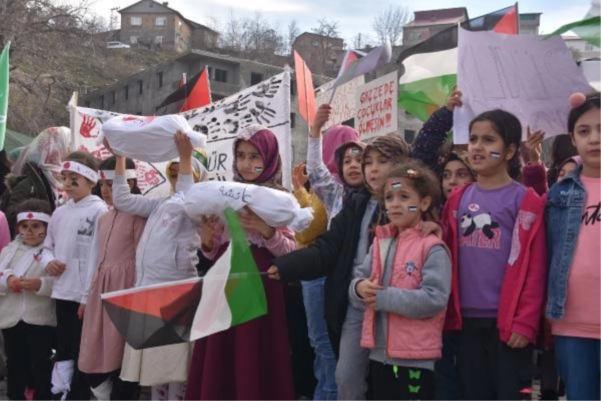 Bitlis\'te İsrail\'in Gazze saldırılarını protesto yürüyüşü düzenlendi