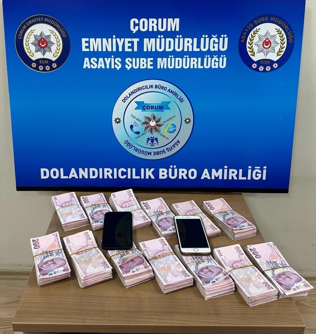 Çorum\'da 79 yaşındaki kişiyi dolandıranlar yakalandı