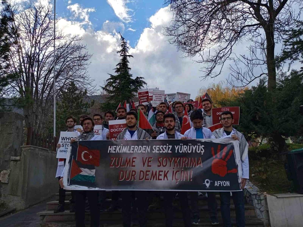 Afyonkarahisar\'da İsrail\'in Filistin\'deki katliamı protesto edildi