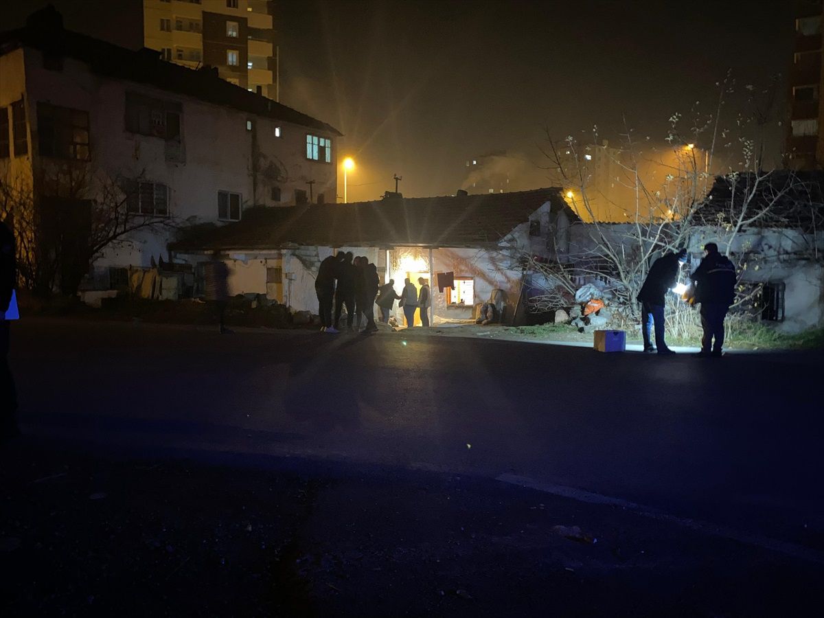 Kayseri\'de araçtan tüfekle ateş açıldı, 13 yaşındaki kız çocuğu yaralandı