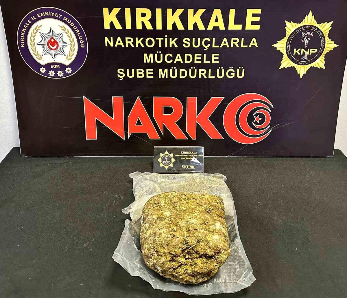 Kırıkkale\'de 986 Gram Skunk Ele Geçirildi