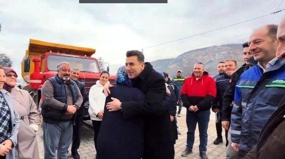 Bilecik Valisi Orhangazi Mahallesi\'ne doğalgaz müjdesi verdi
