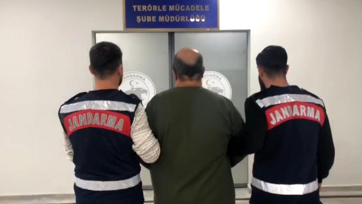 Şanlıurfa\'da PKK/KCK-PYD/YPG ve FETÖ operasyonunda 4 zanlı gözaltına alındı