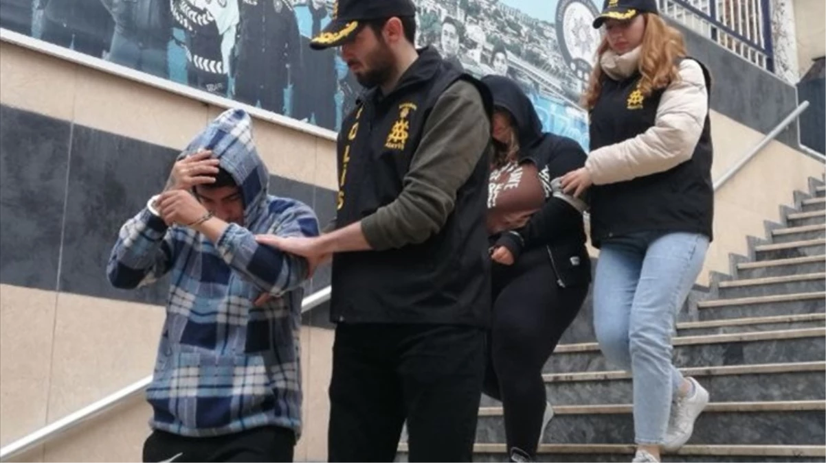 İstanbul\'da müstehcen içerikli paylaşımlar yapan 3 şüpheliden 2\'si tutuklandı