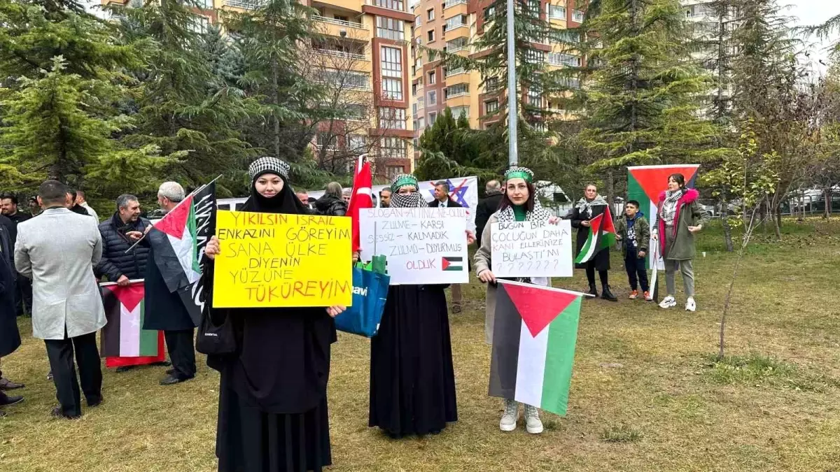 Yeniden Refah Partisi Ve STK'lar İsrail'in Gazze'ye Saldırılarını ...