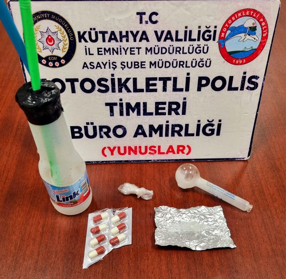Kütahya\'da Motosikletli Polis Timlerince Uyuşturucu Operasyonu