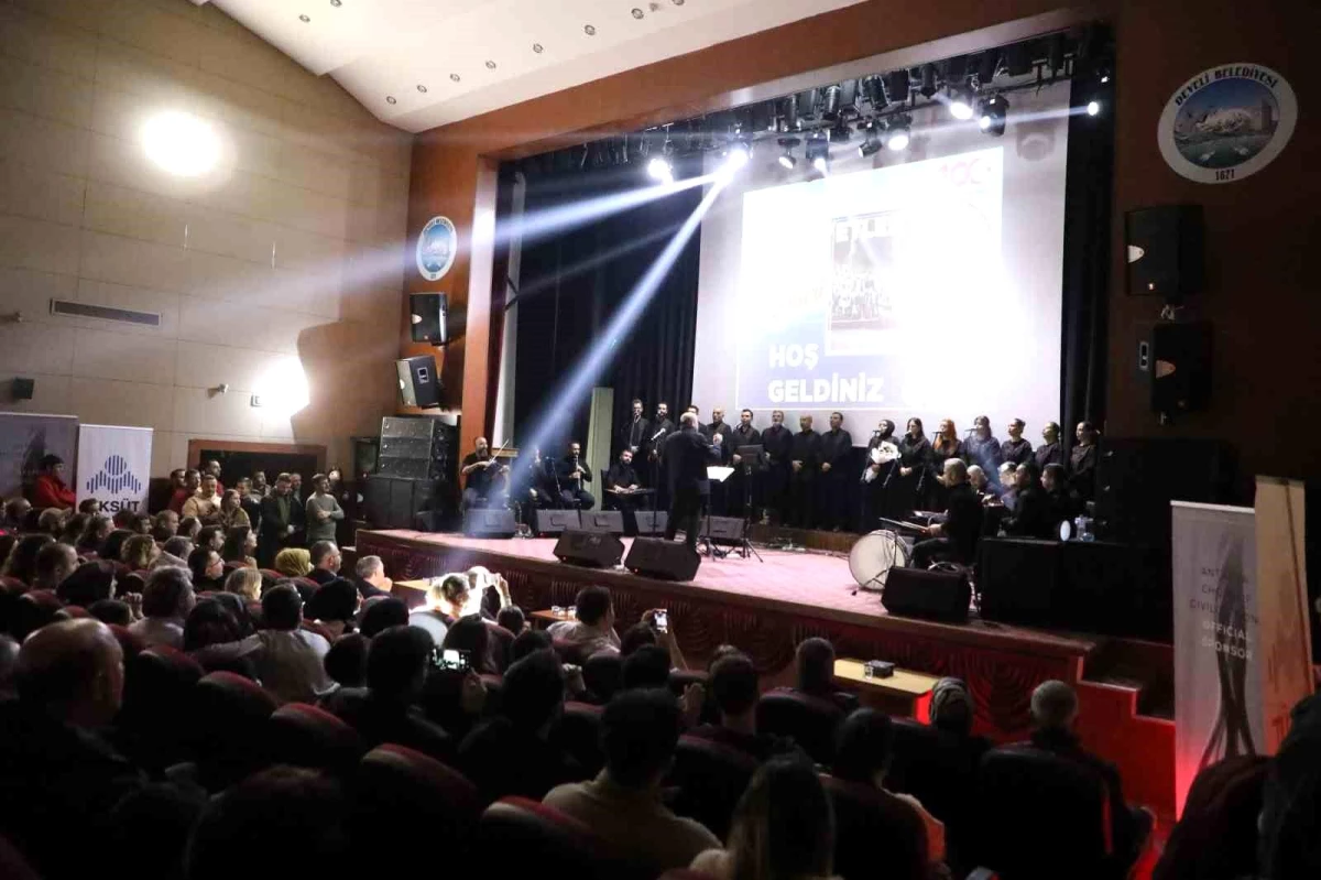 Antakya Medeniyetler Korosu, Kahramanmaraş depremi kurbanlarını anma konseri verdi