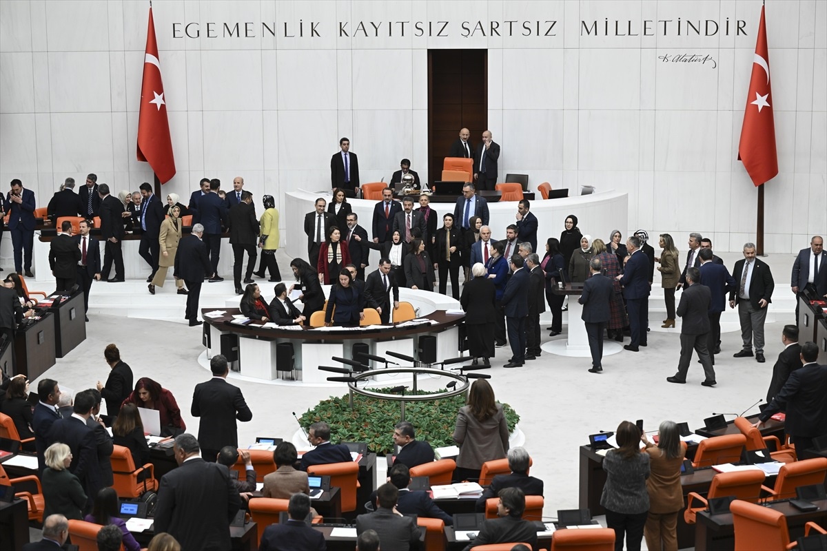 Aile ve Sosyal Hizmetler ile Milli Eğitim bakanlıklarının 2024 yılı bütçeleri TBMM Genel Kurulunda