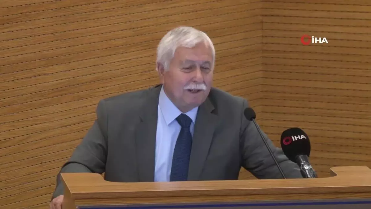 Atılım Üniversitesinde 'Cumhuriyetimizin 100'üncü Yılında Fotoğraflarla Havacılık Tarihimiz' konferansı