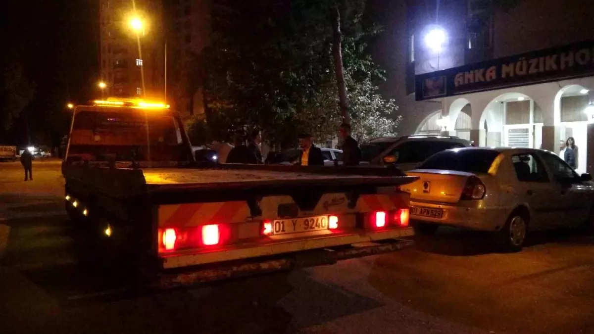 Düğün Günü Şaka: Gelin Arabası Çekiciye Yüklendi