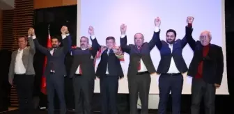 Davutoğlu: Siyaset baronlarından devletimizi ve belediyelerimizi temizleyeceğiz