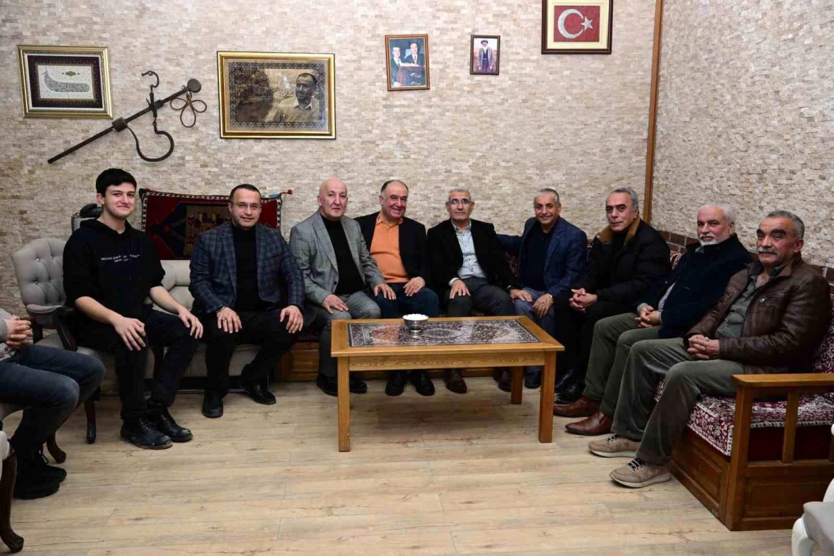 Battalgazi Belediye Başkanı Osman Güder, Malatya Baskilliler Derneği\'ni ziyaret etti