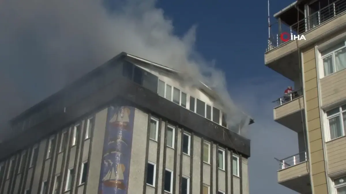 Güngören'de özel bir hastanede yangın paniği