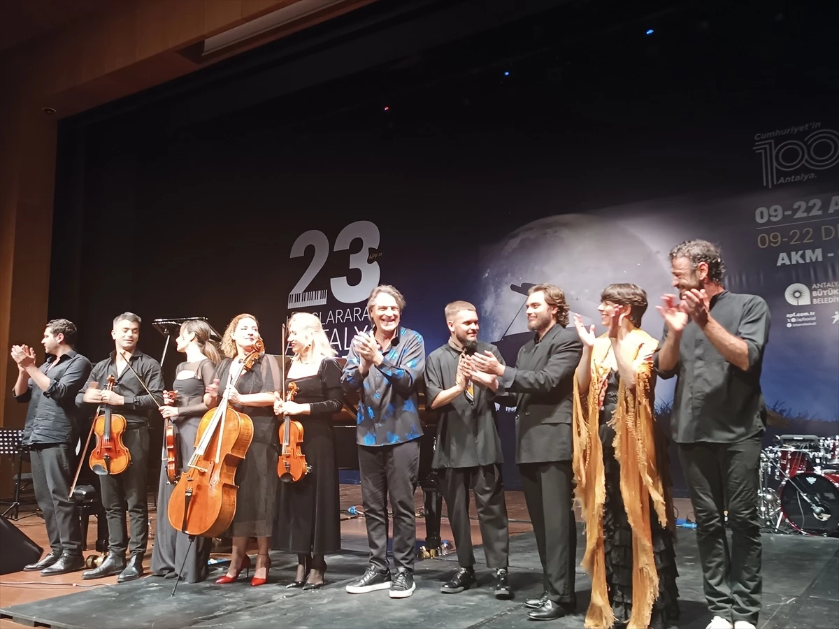 İspanyol piyanist Dorantes, Antalya Piyano Festivali\'nde konser verdi