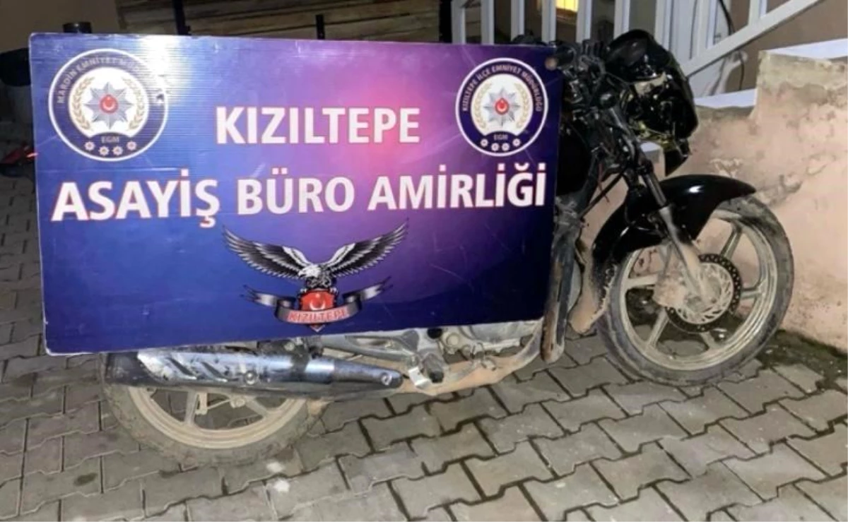 Mardin\'de çalıntı motosikletle yakalanan 2 şüpheli gözaltına alındı