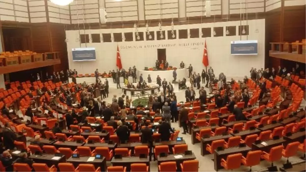 Genel Kurul'da 'Gülme' Tartışması