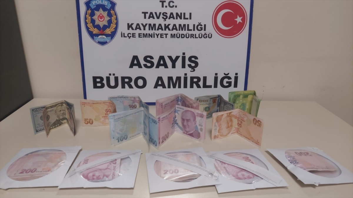Tavşanlı\'da cami hırsızı tutuklandı