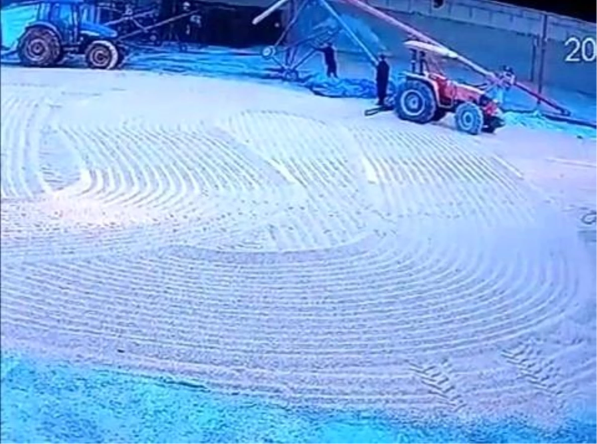 Şanlıurfa\'da mısır kurutma fabrikasında kaza
