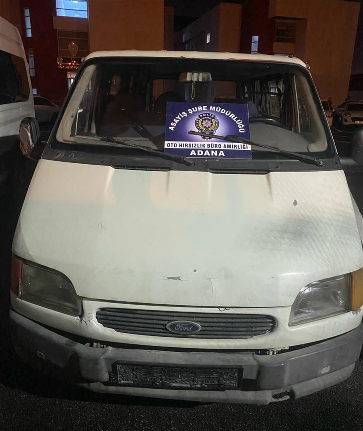 Adana\'da araç hırsızlığı şüphelileri tutuklandı