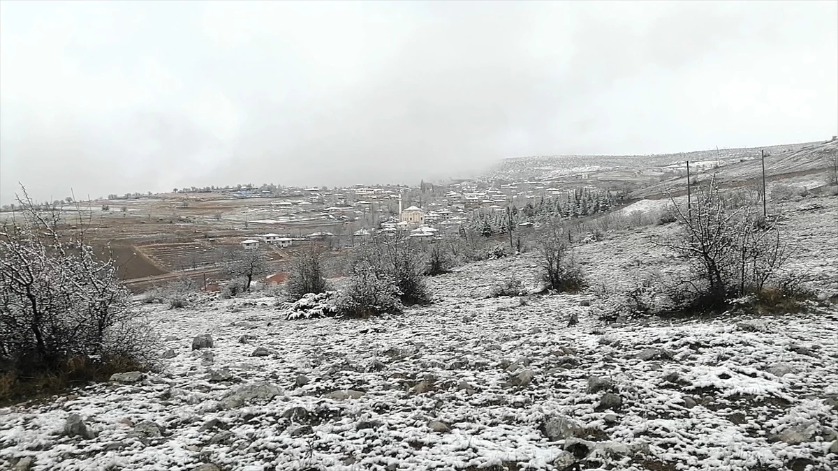 Amasya\'da kar ve sis etkili oldu
