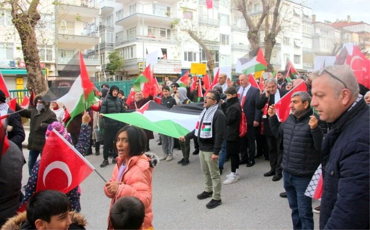 Çınarcık Genç Karadenizliler Derneği Filistin\'e destek yürüyüşü düzenledi