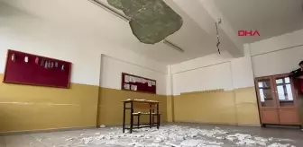 Samsun'da okulda tavan sıvası düştü, 7 öğrenci yaralandı