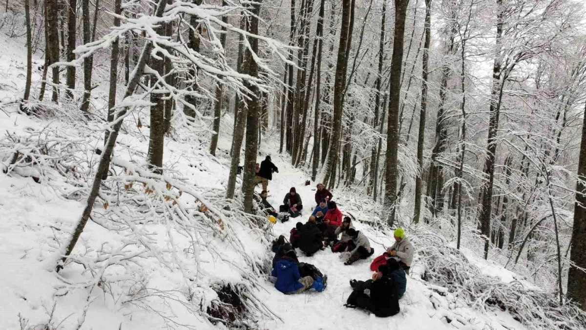 ESDAĞ, karla kaplı ormanda yürüyüş gerçekleştirdi