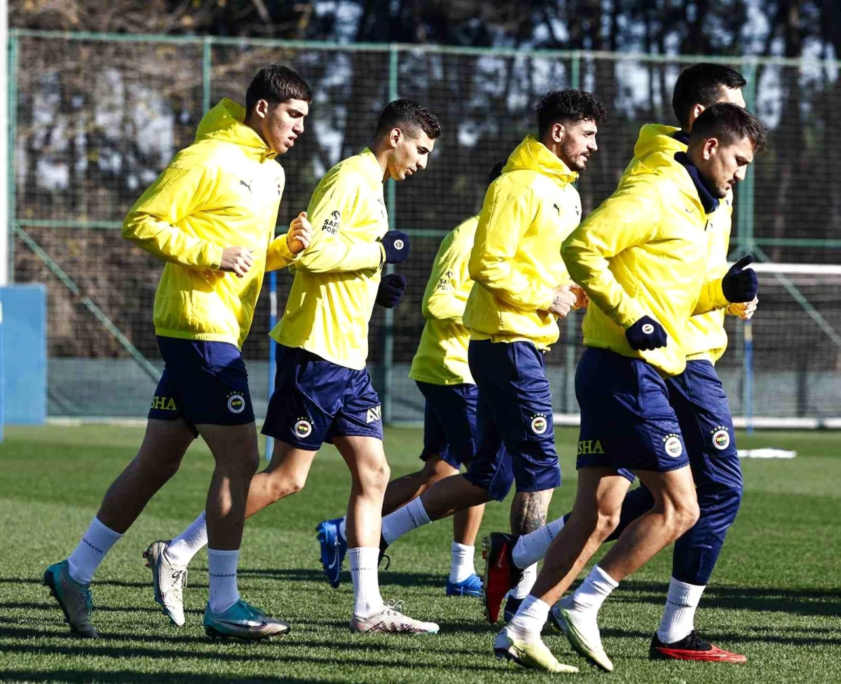 Fenerbahçe, Kayserispor maçı için hazırlıklarını sürdürdü