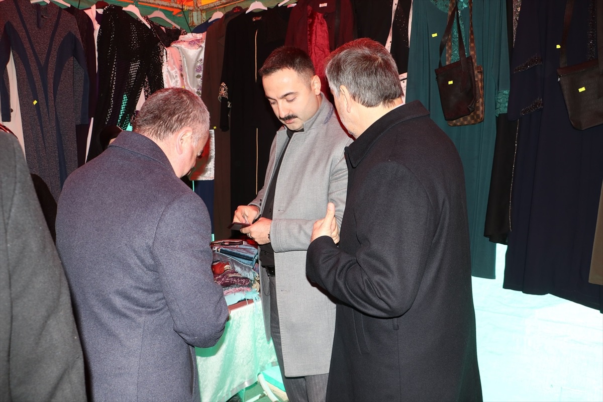Havza\'da "Filistin İçin Hayır Çarşısı" açıldı